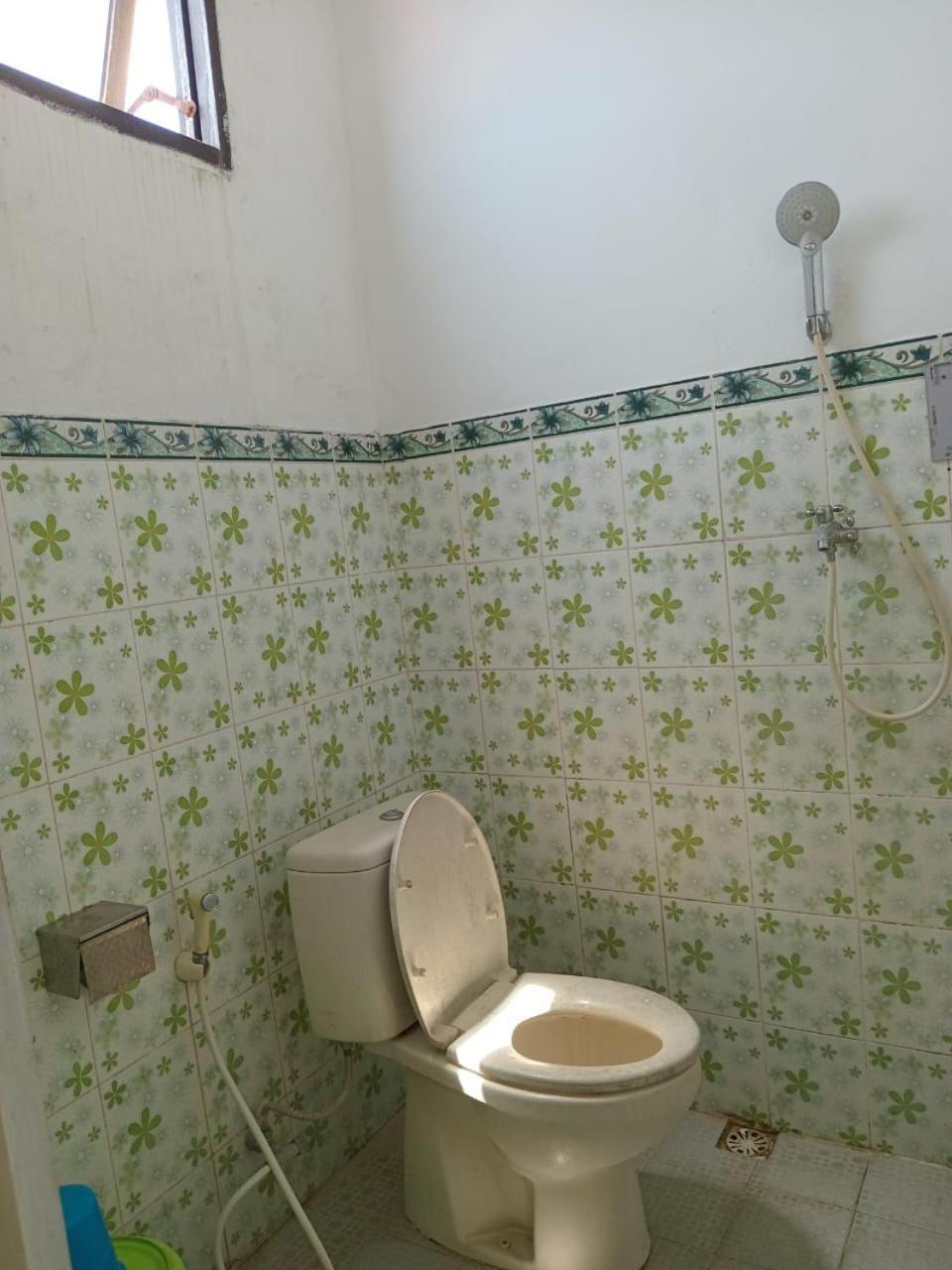 Dormitory Tourism Sritanjung Banyuwangi By Gajahsora Management المظهر الخارجي الصورة